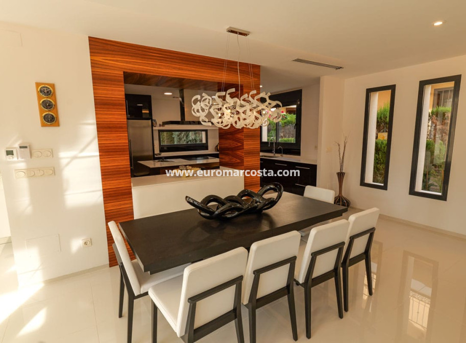 New Build - Villa - Torrevieja - TORREVIEJA