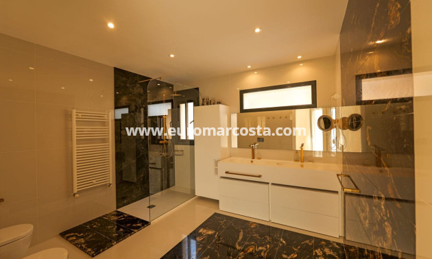 New Build - Villa - Torrevieja - TORREVIEJA