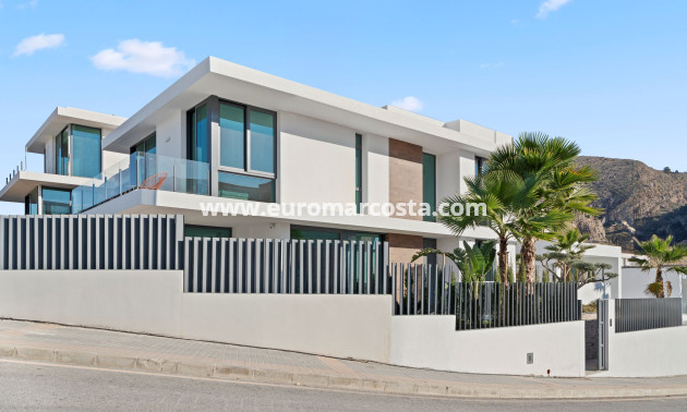 Nueva construcción  - Villa - Benidorm