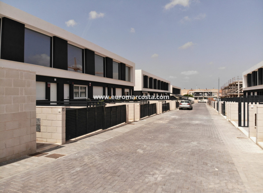 New Build - terraced - Santa Pola - Gran Alacant