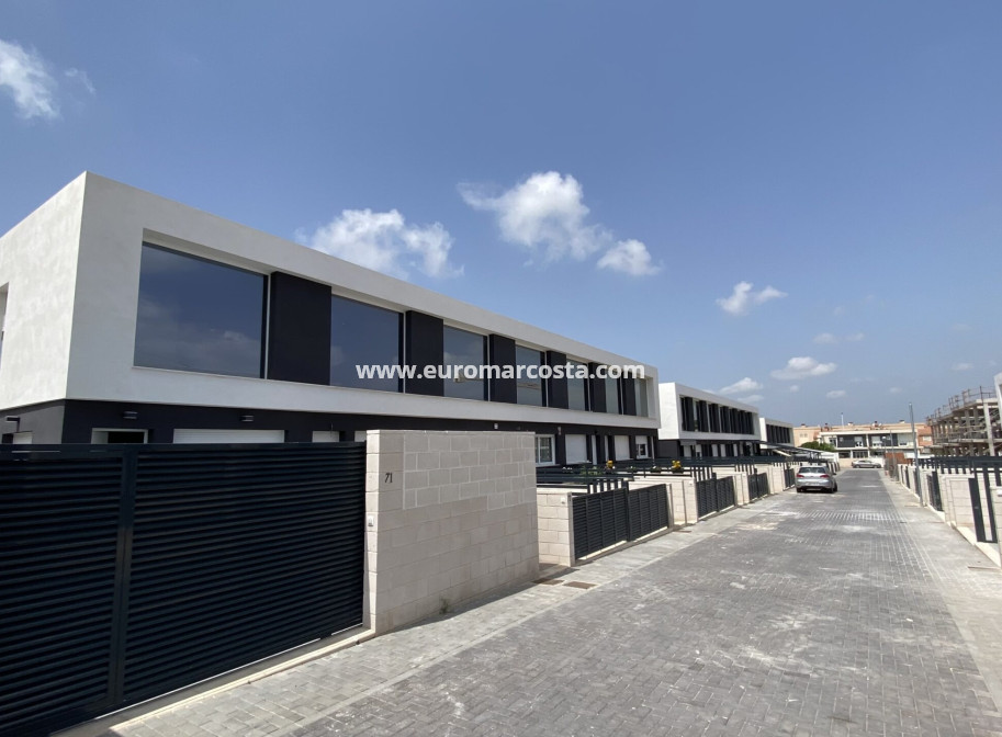 New Build - terraced - Santa Pola - Gran Alacant