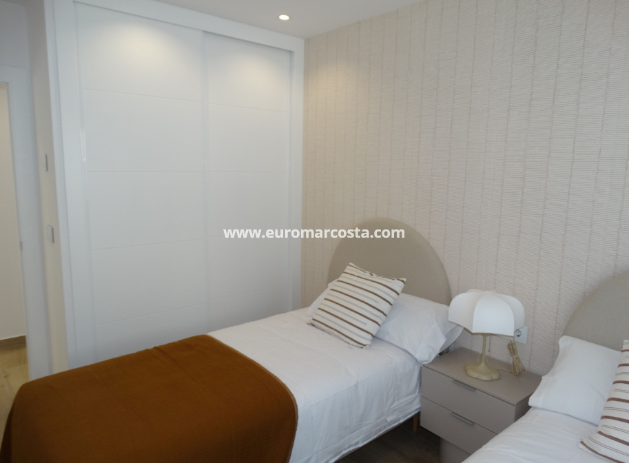 New Build - low-bungalow - Pilar de la Horadada