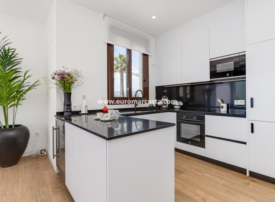 Nueva construcción  - detached - Finestrat