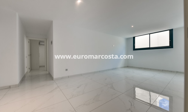 Nueva construcción  - Villa - Finestrat