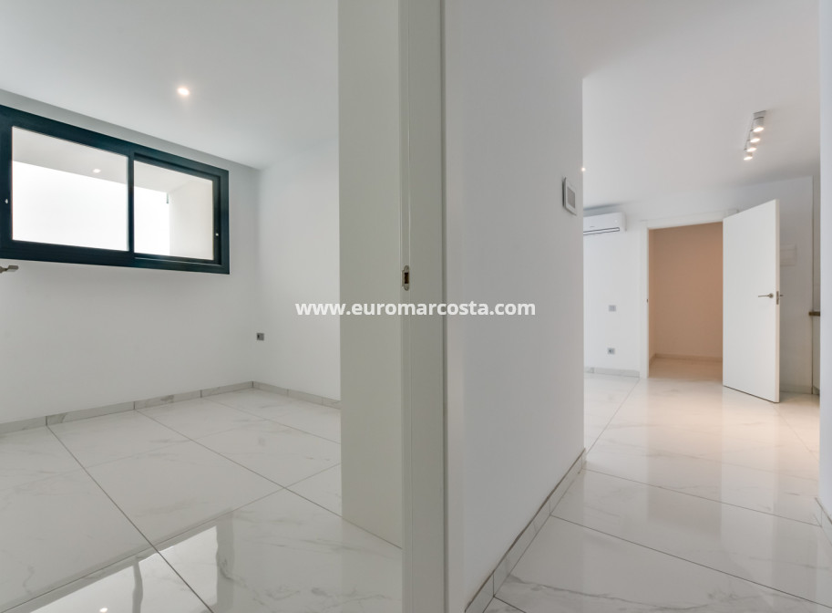Nueva construcción  - Villa - Finestrat