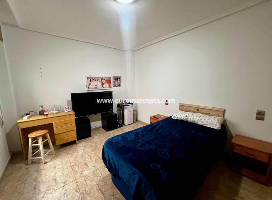 Objekte zum Wiederverkauf - Wohnung - Rojales