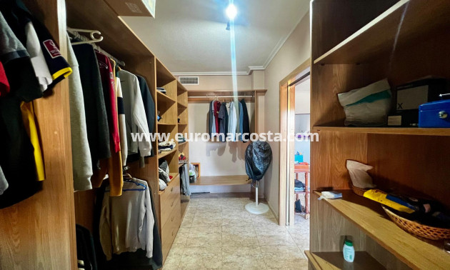 Objekte zum Wiederverkauf - Wohnung - Rojales