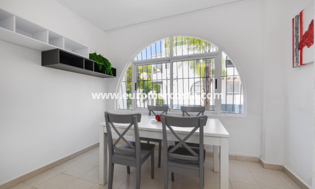 Sale - Bungalow - Torrevieja - TORREVIEJA
