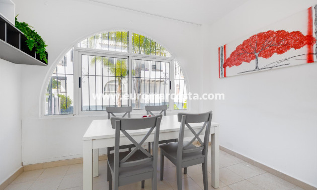 Sale - Bungalow - Torrevieja - TORREVIEJA