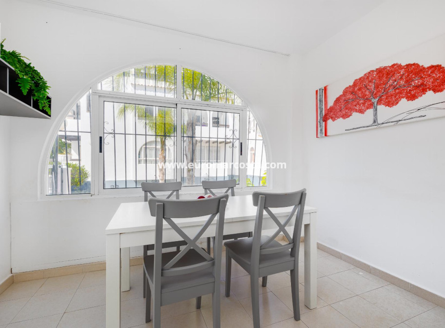 Sale - Bungalow - Torrevieja - TORREVIEJA