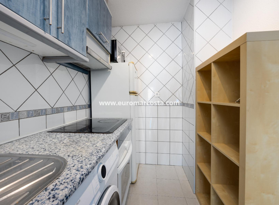 Sale - Bungalow - Torrevieja - TORREVIEJA