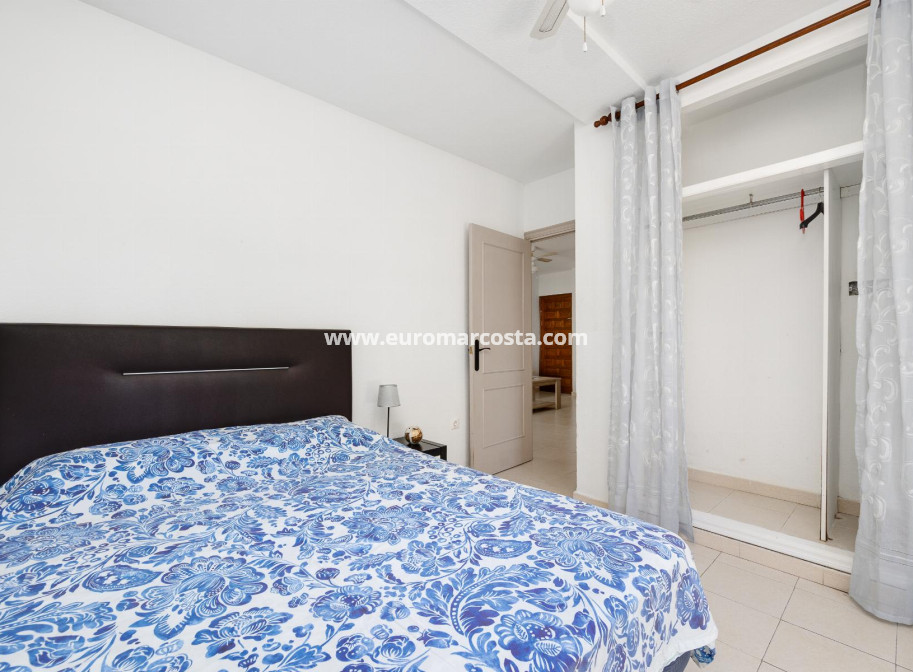 Sale - Bungalow - Torrevieja - TORREVIEJA