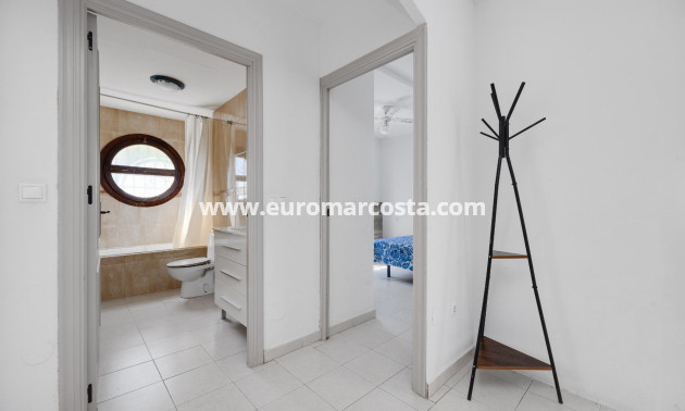 Sale - Bungalow - Torrevieja - TORREVIEJA