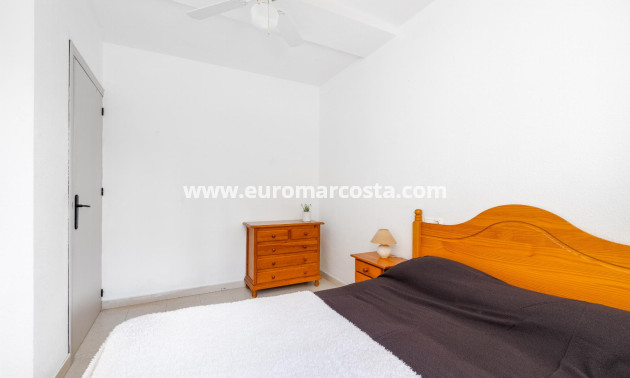 Sale - Bungalow - Torrevieja - TORREVIEJA