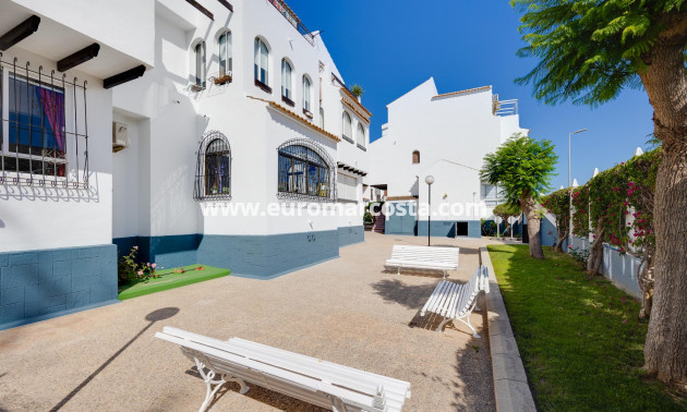 Sale - Bungalow - Torrevieja - TORREVIEJA