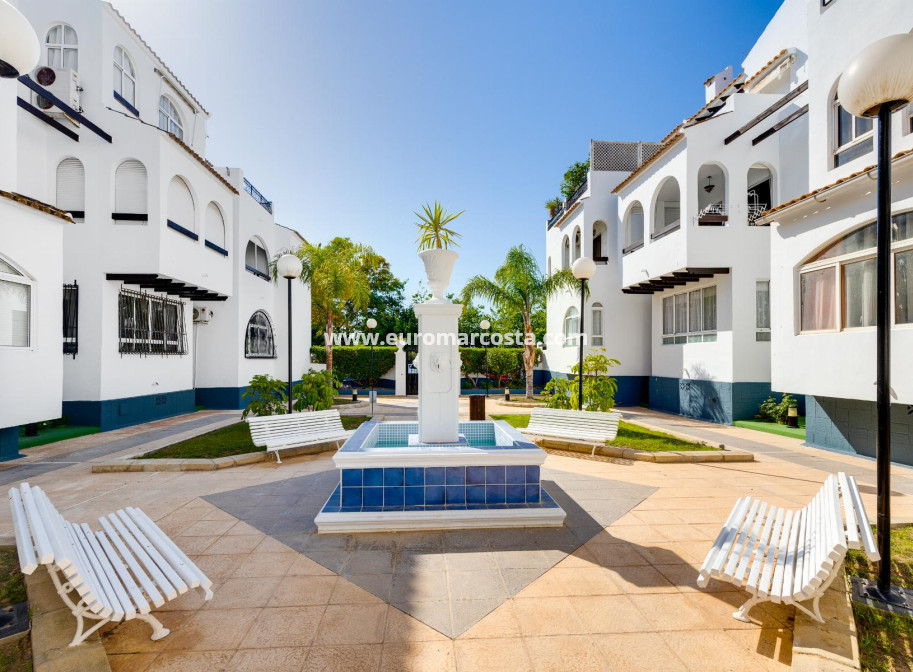 Sale - Bungalow - Torrevieja - TORREVIEJA