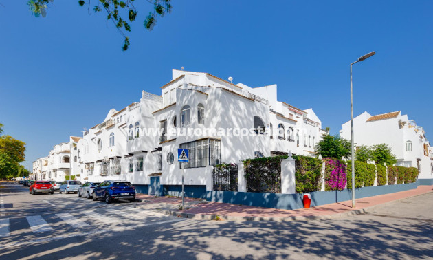 Sale - Bungalow - Torrevieja - TORREVIEJA