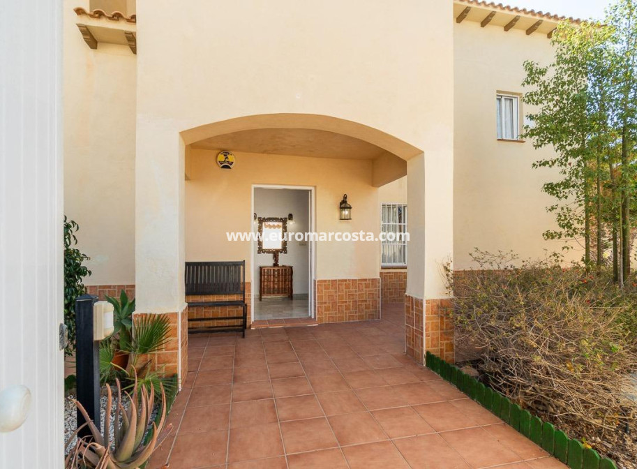 Sale - Villa - Torrevieja - La Mata