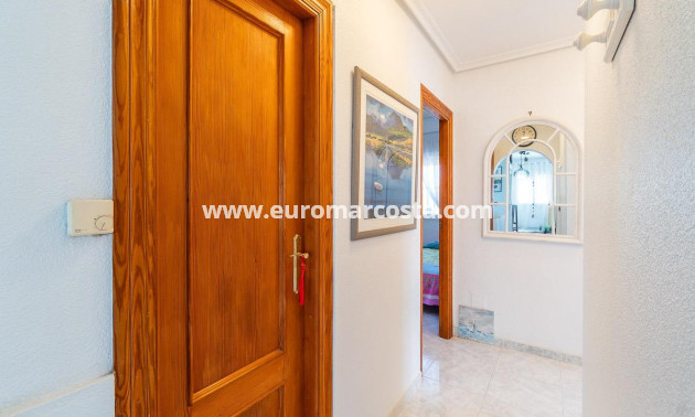 Sale - Villa - Orihuela Costa