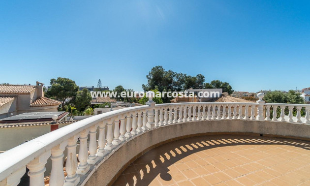 Sale - Villa - Orihuela Costa