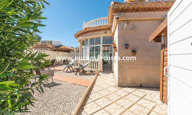 Sale - Villa - Orihuela Costa