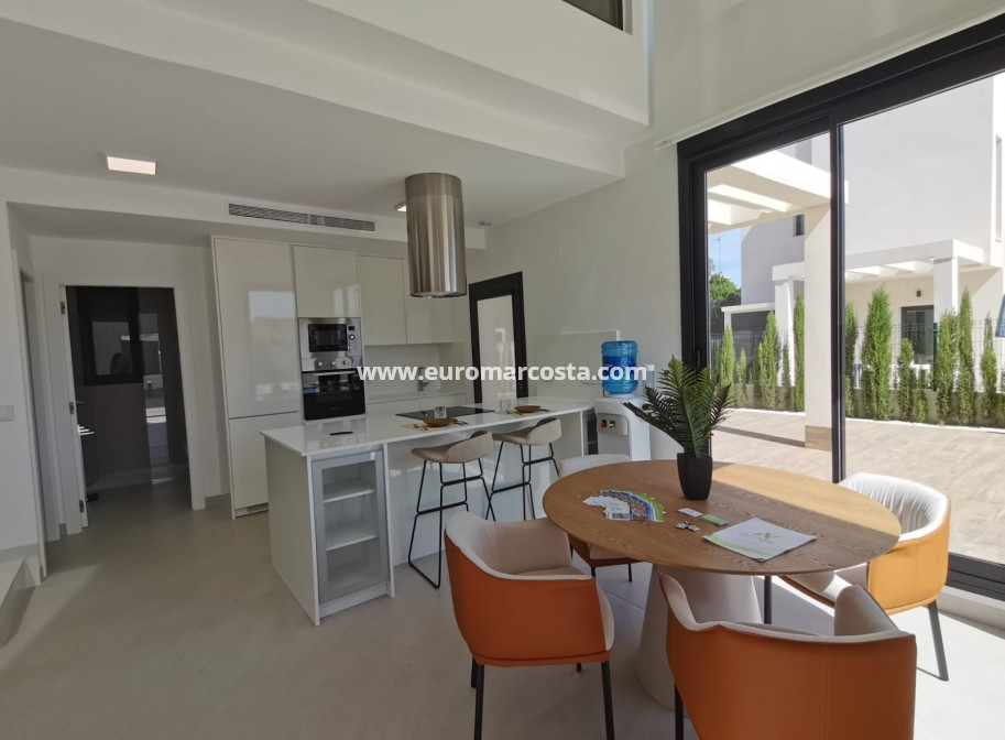 Nueva construcción  - Villa - La Manga del Mar Menor - Murcia