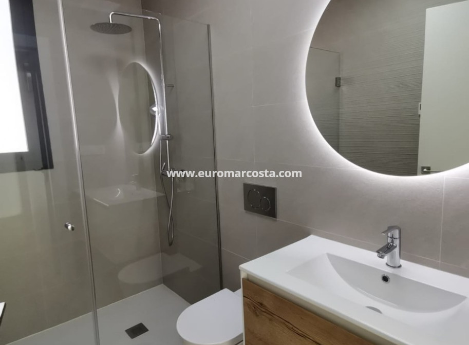 Nueva construcción  - Villa - La Manga del Mar Menor - Murcia