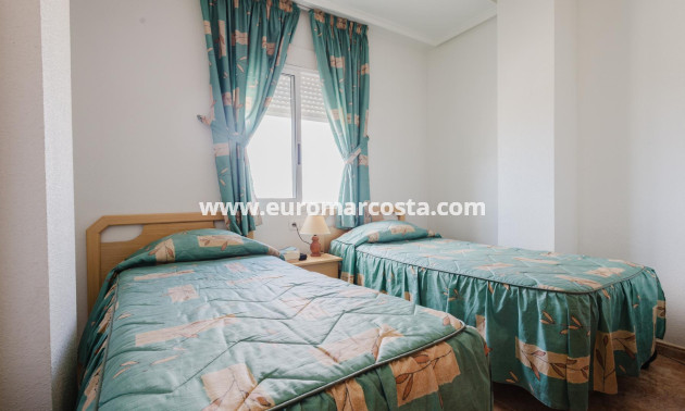 Venta - Apartamento / piso - Torrevieja - TORREVIEJA