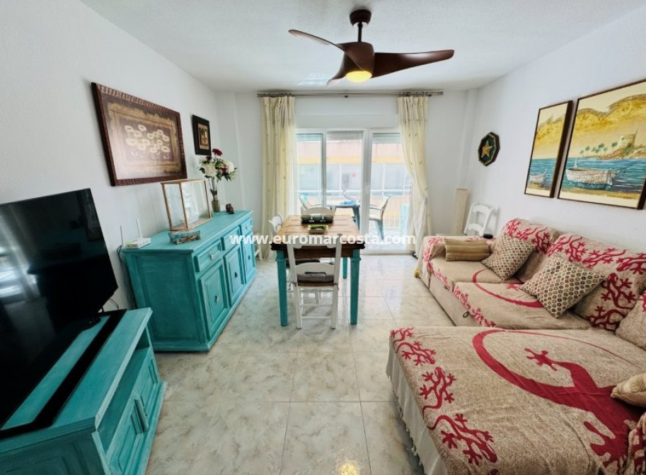Sale - Apartment / flat - La Mata