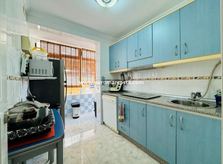 Sale - Apartment / flat - La Mata