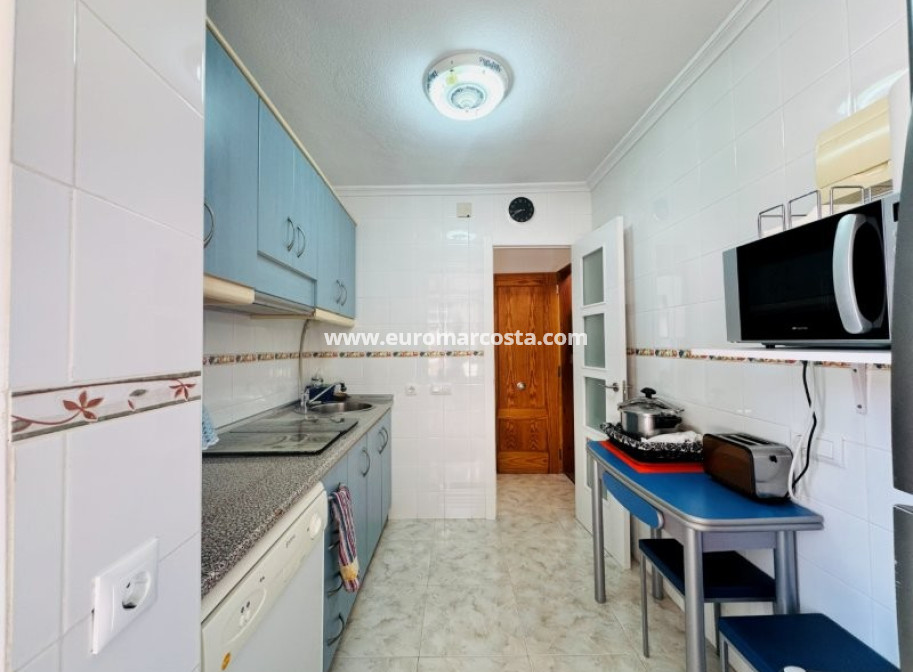 Sale - Apartment / flat - La Mata