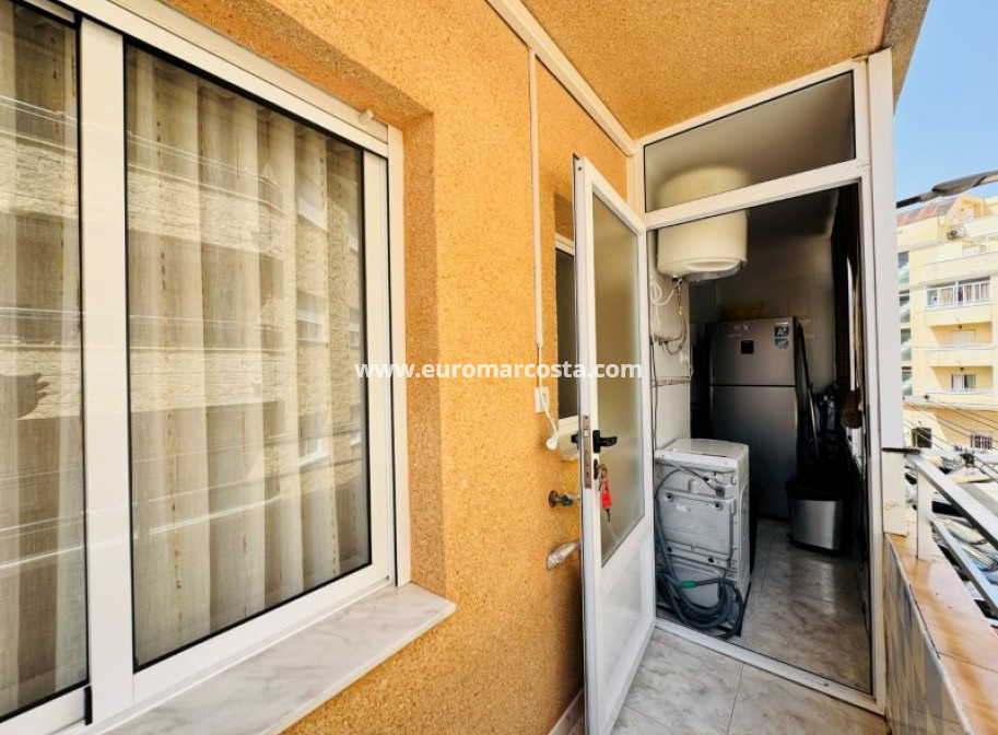 Sale - Apartment / flat - La Mata