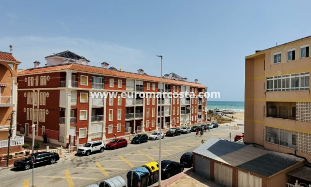 Sale - Apartment / flat - La Mata