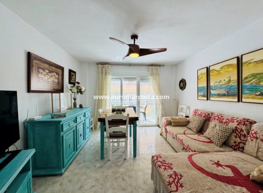 Sale - Apartment / flat - La Mata