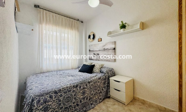 Sale - Apartment / flat - La Mata