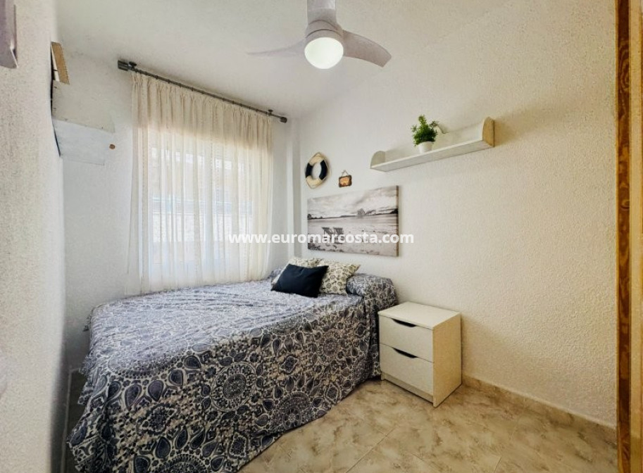 Sale - Apartment / flat - La Mata
