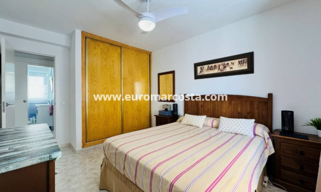 Sale - Apartment / flat - La Mata