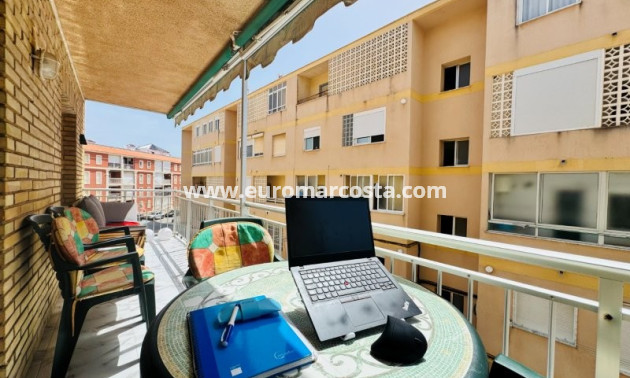 Sale - Apartment / flat - La Mata