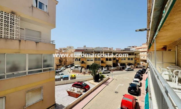 Sale - Apartment / flat - La Mata