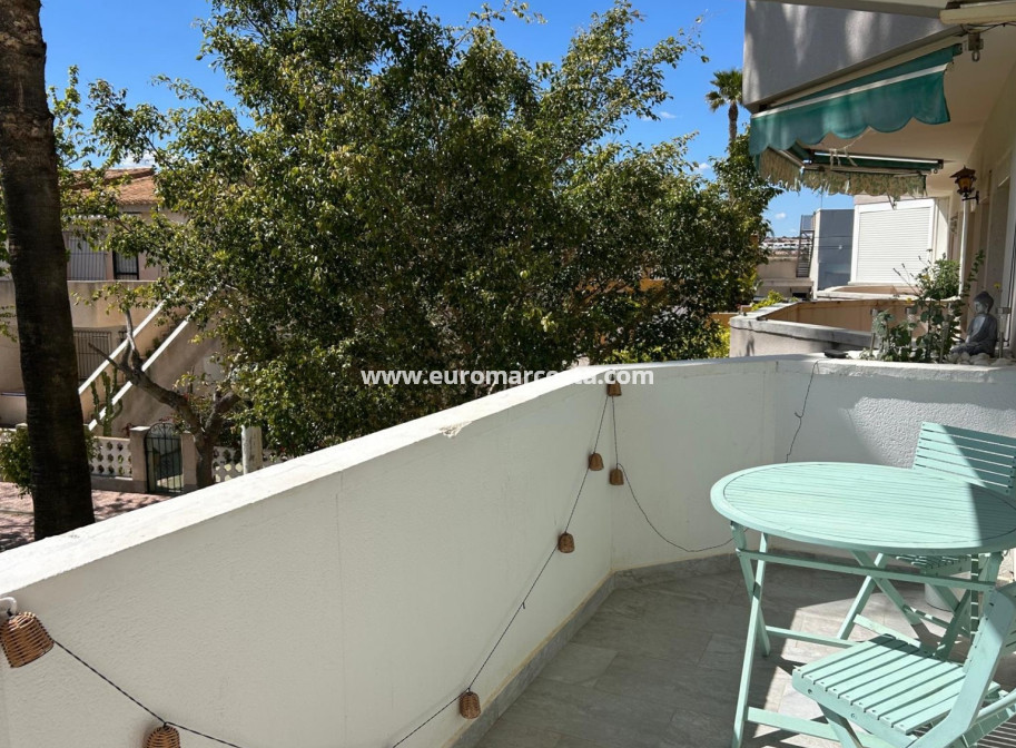 Objekte zum Wiederverkauf - Wohnung - Orihuela Costa