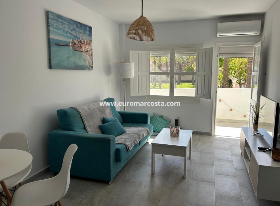 Objekte zum Wiederverkauf - Wohnung - Orihuela Costa