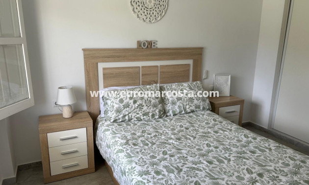 Objekte zum Wiederverkauf - Wohnung - Orihuela Costa