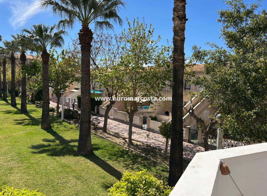 Objekte zum Wiederverkauf - Wohnung - Orihuela Costa