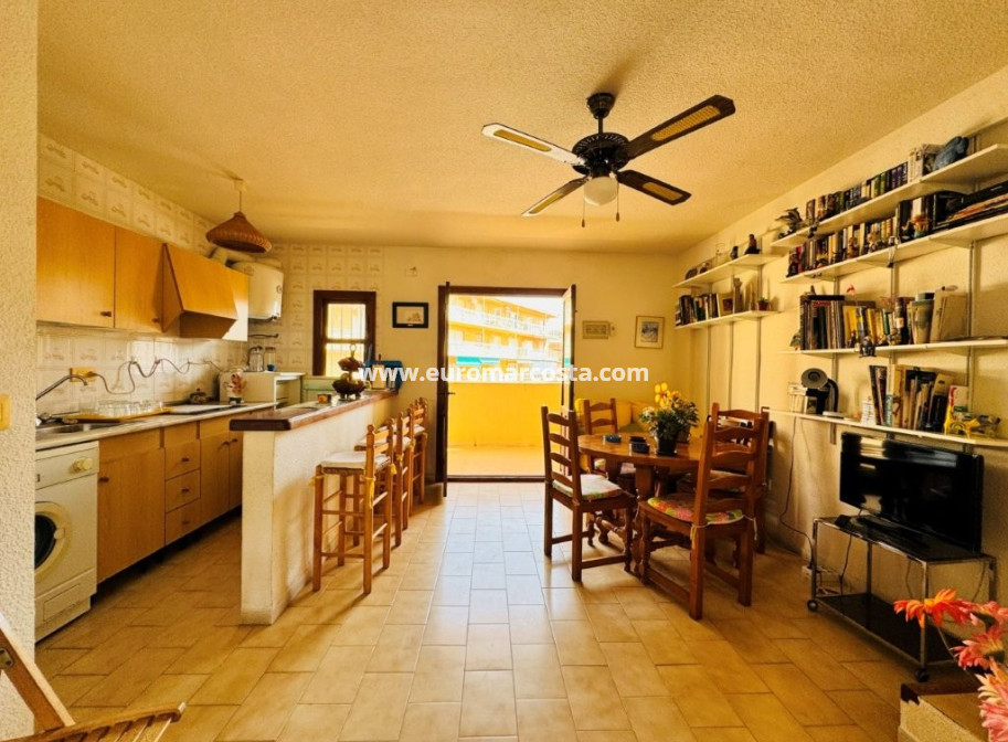 Sale - Townhouse - La Mata