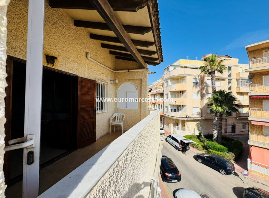 Sale - Townhouse - La Mata