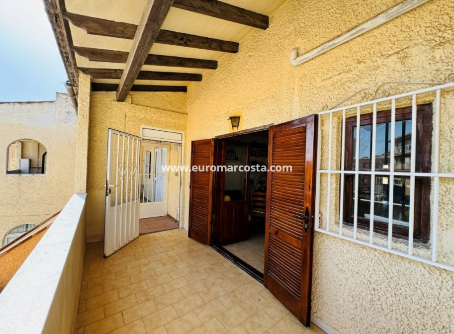 Sale - Townhouse - La Mata