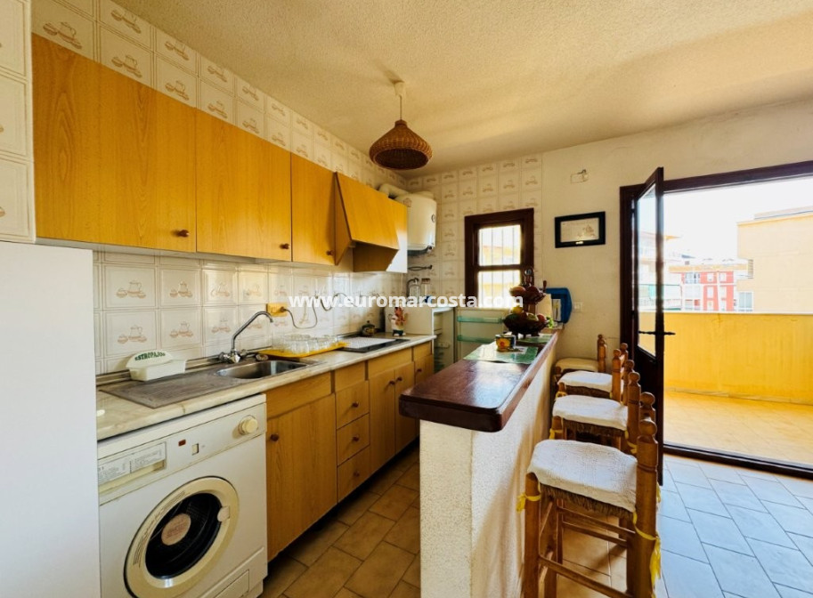 Sale - Townhouse - La Mata