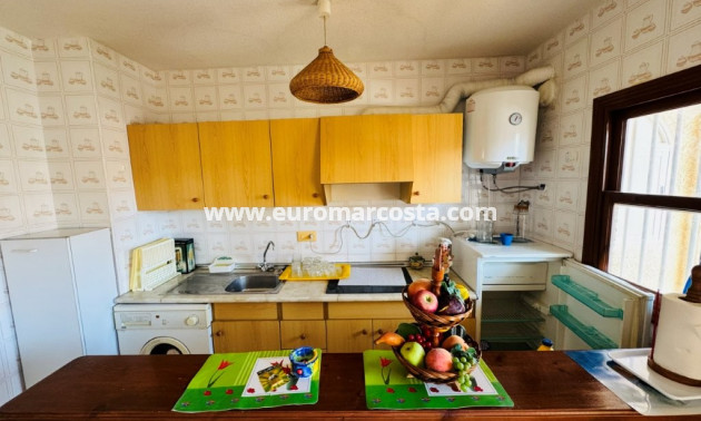 Sale - Townhouse - La Mata