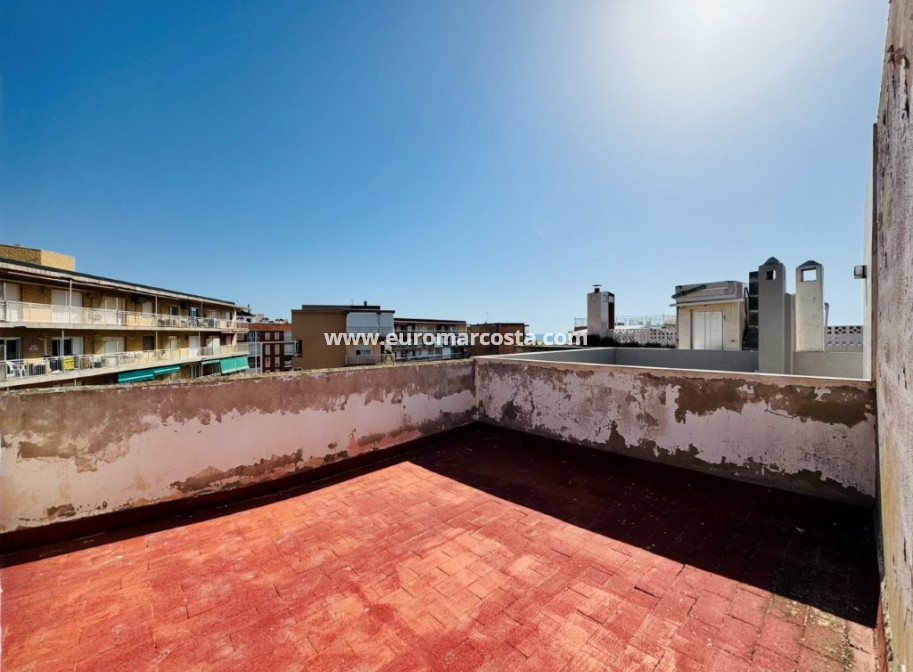 Sale - Townhouse - La Mata