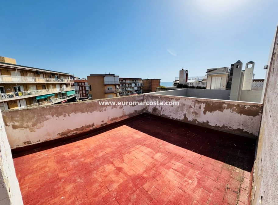 Sale - Townhouse - La Mata